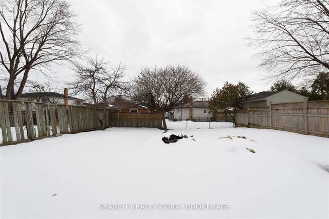 350 Louis Dr, House detached with 4 bedrooms, 4 bathrooms and 3 parking in Mississauga ON | Image 32