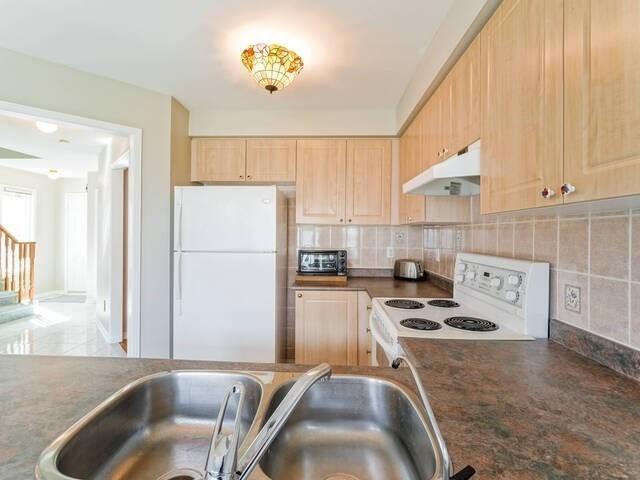5257 Heatherleigh Ave, House detached with 3 bedrooms, 3 bathrooms and 4 parking in Mississauga ON | Image 6