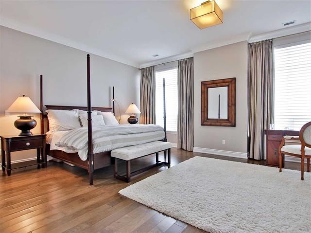 ph05 - 1135 Royal York Rd, Condo with 2 bedrooms, 3 bathrooms and 2 parking in Toronto ON | Image 24