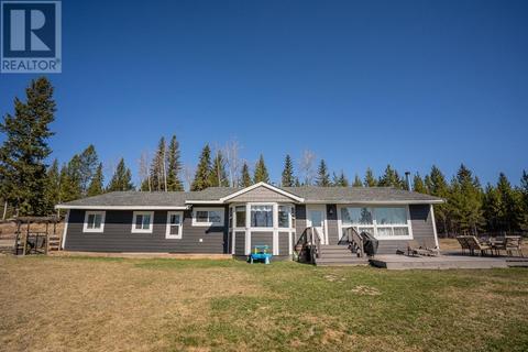 6313 Archie Meadow Road, House detached with 4 bedrooms, 2 bathrooms and null parking in Cariboo H BC | Card Image