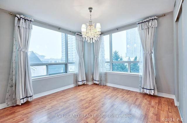 412 - 8 Rean Dr, Condo with 2 bedrooms, 2 bathrooms and 1 parking in Toronto ON | Image 9
