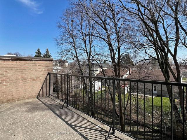 290 - 165 Cherokee Blvd, Townhouse with 3 bedrooms, 2 bathrooms and 1 parking in Toronto ON | Image 29