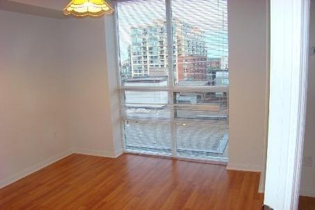 1001 - 311 Richmond St E, Condo with 1 bedrooms, 1 bathrooms and 1 parking in Toronto ON | Image 2