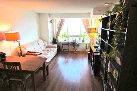 1253 - 25 Viking Lane, Condo with 2 bedrooms, 2 bathrooms and 1 parking in Toronto ON | Image 4