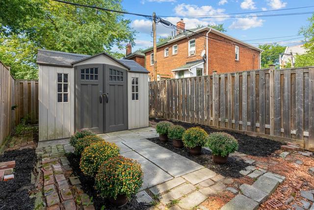 1012 Woodbine Ave, House semidetached with 3 bedrooms, 3 bathrooms and 0 parking in Toronto ON | Image 11