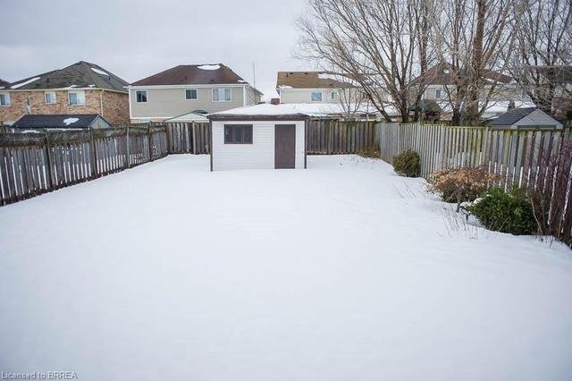 191 Osborn Avenue, House detached with 3 bedrooms, 1 bathrooms and null parking in Brantford ON | Image 26