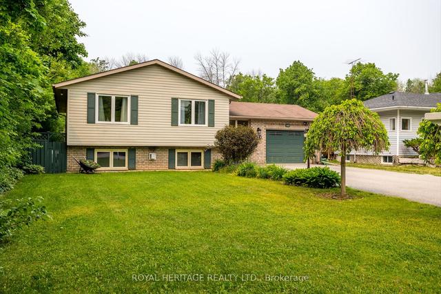 48 Head St, House detached with 2 bedrooms, 3 bathrooms and 7 parking in Kawartha Lakes ON | Image 1