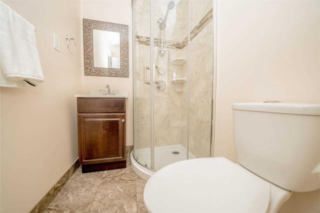 118 Purpledusk Tr E, Townhouse with 3 bedrooms, 3 bathrooms and 3 parking in Toronto ON | Image 18