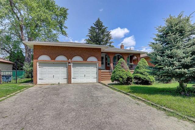 230 Weldrick Rd W, House detached with 3 bedrooms, 4 bathrooms and 6 parking in Richmond Hill ON | Image 1