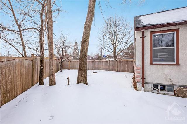 967 Merivale Road, House detached with 2 bedrooms, 1 bathrooms and 4 parking in Ottawa ON | Image 23