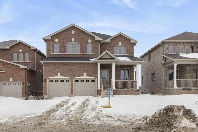 12 Carew Blvd, House detached with 4 bedrooms, 3 bathrooms and 4 parking in Kawartha Lakes ON | Image 12
