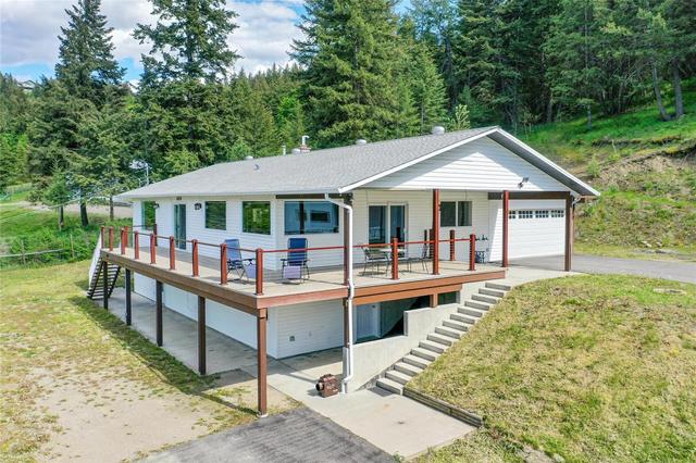 6660 Brewer Road, House detached with 4 bedrooms, 2 bathrooms and 5 parking in Coldstream BC | Card Image