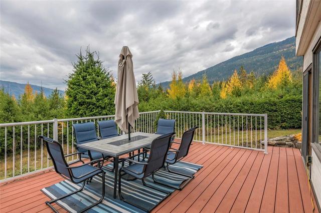 92 Davy Road, House detached with 3 bedrooms, 4 bathrooms and 9 parking in North Okanagan F BC | Image 41