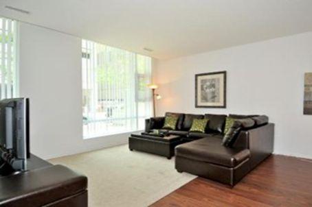th102 - 96 St Patrick St, Townhouse with 3 bedrooms, 3 bathrooms and 1 parking in Toronto ON | Image 2