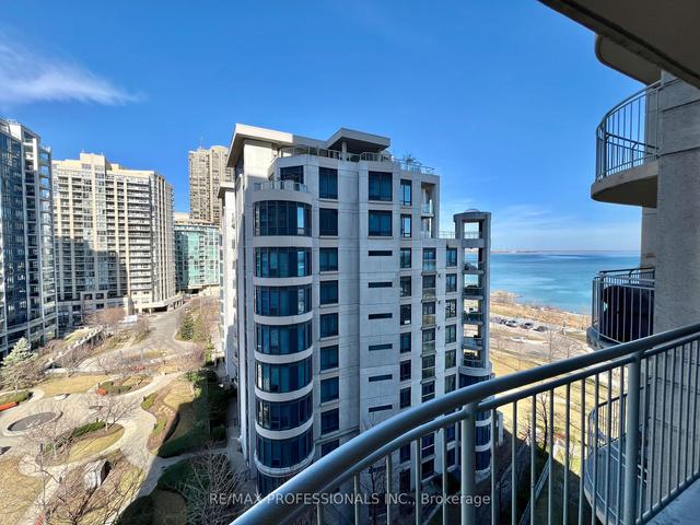 920 - 2111 Lake Shore Blvd W, Condo with 1 bedrooms, 1 bathrooms and 1 parking in Toronto ON | Image 5