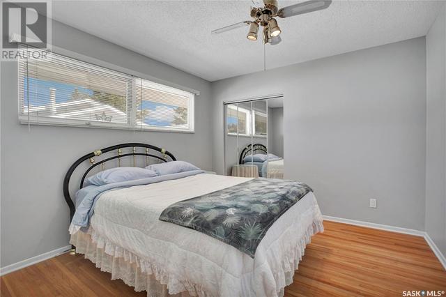 2323 Arnold Street, House detached with 4 bedrooms, 2 bathrooms and null parking in Saskatoon SK | Image 14