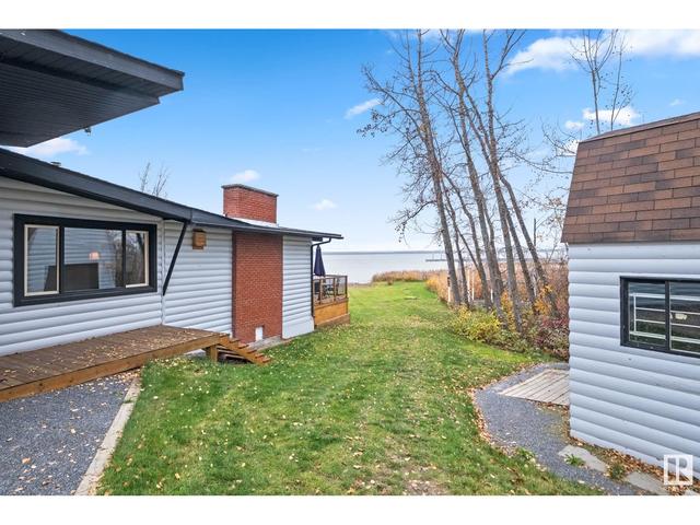 46 Railway Av, House detached with 2 bedrooms, 1 bathrooms and 4 parking in Kapasiwin AB | Image 18
