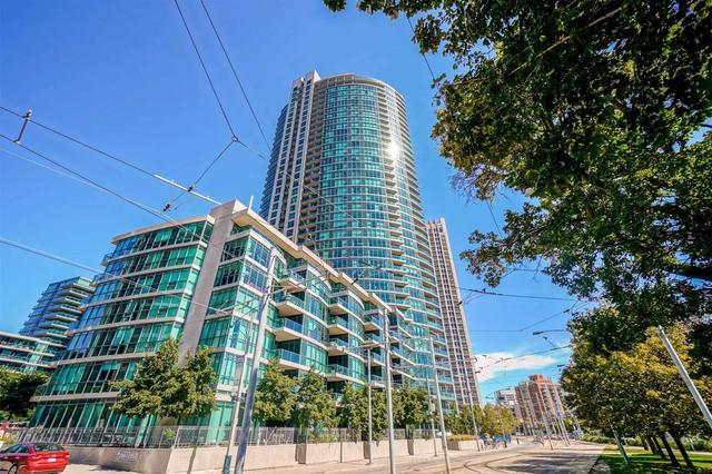 1804 - 215 Fort York Blvd, Townhouse with 2 bedrooms, 2 bathrooms and 1 parking in Toronto ON | Image 1
