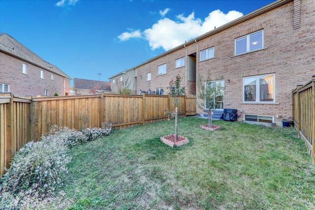 104 Sussexvale Dr, House attached with 3 bedrooms, 4 bathrooms and 2 parking in Brampton ON | Image 22
