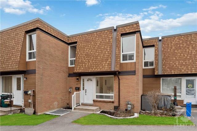 21 - 3565 Downpatrick Road, Townhouse with 3 bedrooms, 3 bathrooms and 1 parking in Ottawa ON | Image 1