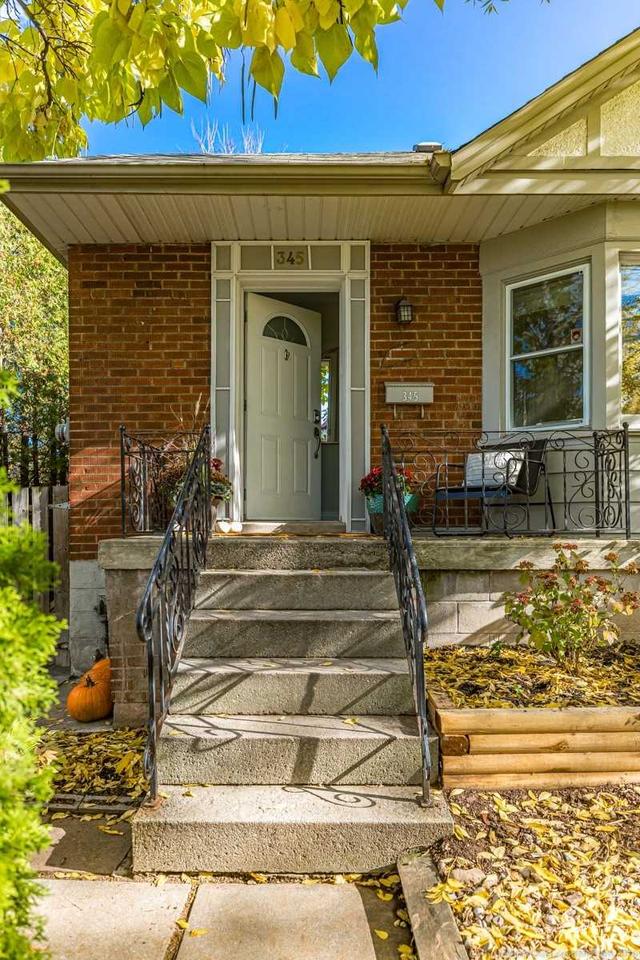 345 John St S, House detached with 2 bedrooms, 2 bathrooms and 2 parking in Hamilton ON | Image 30