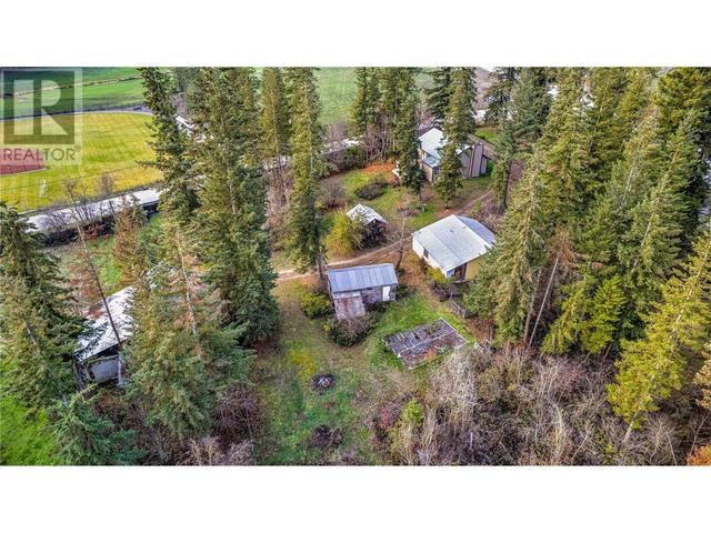 11 Gardom Lake Road, House detached with 2 bedrooms, 2 bathrooms and null parking in North Okanagan F BC | Image 63