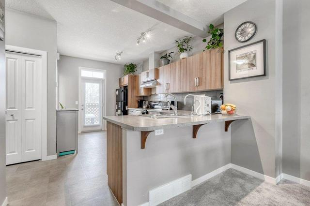 10 New Brighton Point Se, Home with 2 bedrooms, 2 bathrooms and 3 parking in Calgary AB | Image 17