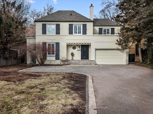 1 The Kingsway, House detached with 6 bedrooms, 4 bathrooms and 7 parking in Toronto ON | Image 1