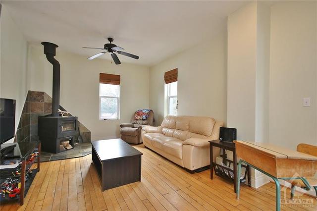 3134 Reids Lane, House detached with 3 bedrooms, 2 bathrooms and 4 parking in Ottawa ON | Image 11