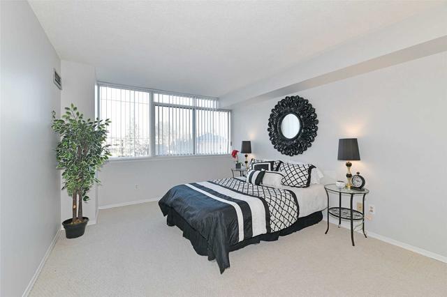 202 - 11753 Sheppard Ave E, Condo with 2 bedrooms, 2 bathrooms and 1 parking in Toronto ON | Image 5