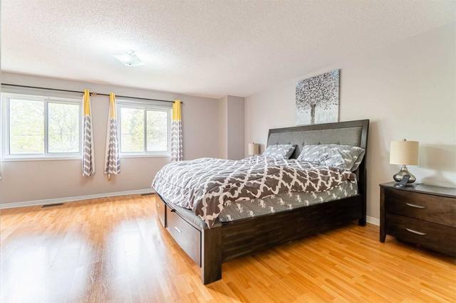 19 - 18 Hetherington Pl, Townhouse with 3 bedrooms, 3 bathrooms and 3 parking in Brampton ON | Image 17