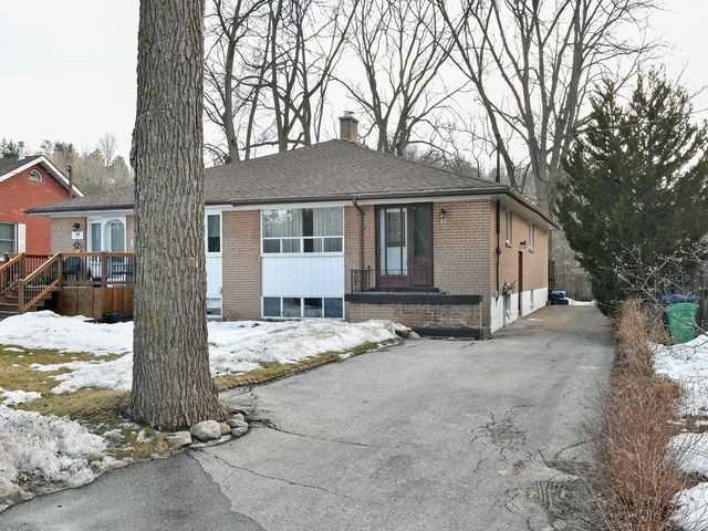 72 James St, House semidetached with 3 bedrooms, 1 bathrooms and 6 parking in Caledon ON | Image 2