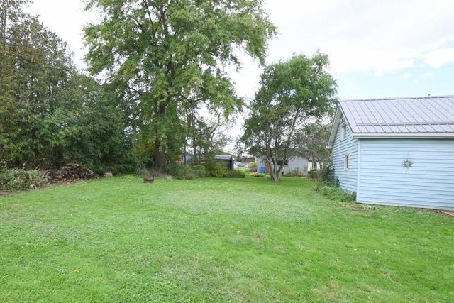 10 Peel St E, House detached with 4 bedrooms, 1 bathrooms and 3 parking in Haldimand County ON | Image 22
