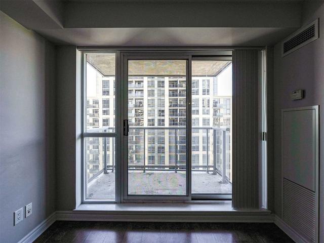 1504 - 5 Michael Power Pl, Condo with 1 bedrooms, 1 bathrooms and 1 parking in Toronto ON | Image 27