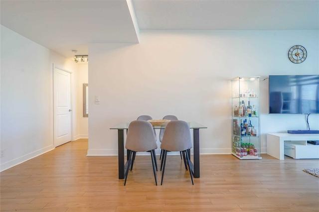 1808 - 60 Absolute Ave, Condo with 2 bedrooms, 2 bathrooms and 1 parking in Mississauga ON | Image 13