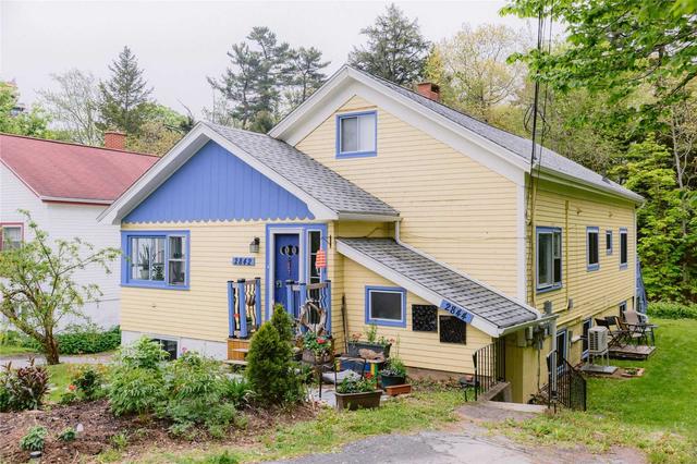 2840 Joseph Howe Dr, House detached with 6 bedrooms, 3 bathrooms and 3 parking in Halifax NS | Image 1