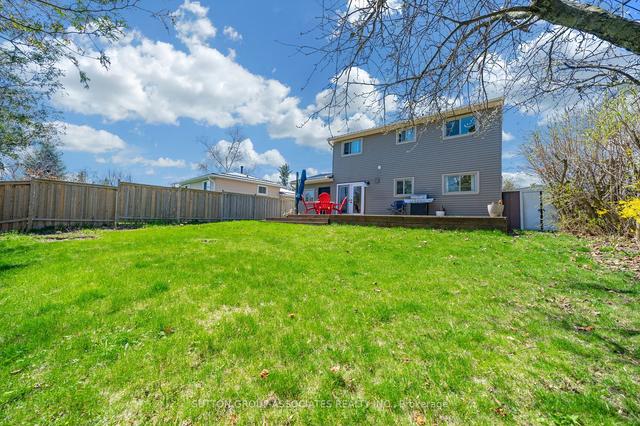 62 Swanston Cres, House detached with 3 bedrooms, 2 bathrooms and 5 parking in Ajax ON | Image 24