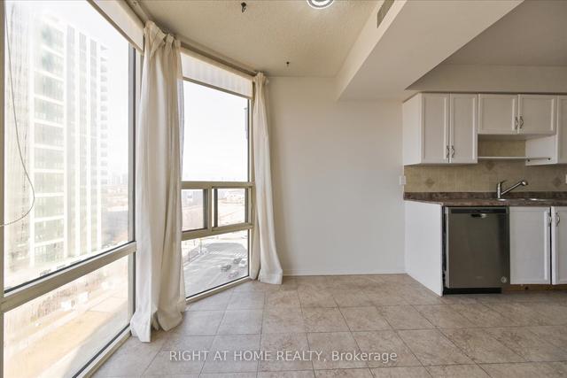 1107 - 350 Rathburn Rd W, Condo with 2 bedrooms, 2 bathrooms and 1 parking in Mississauga ON | Image 5