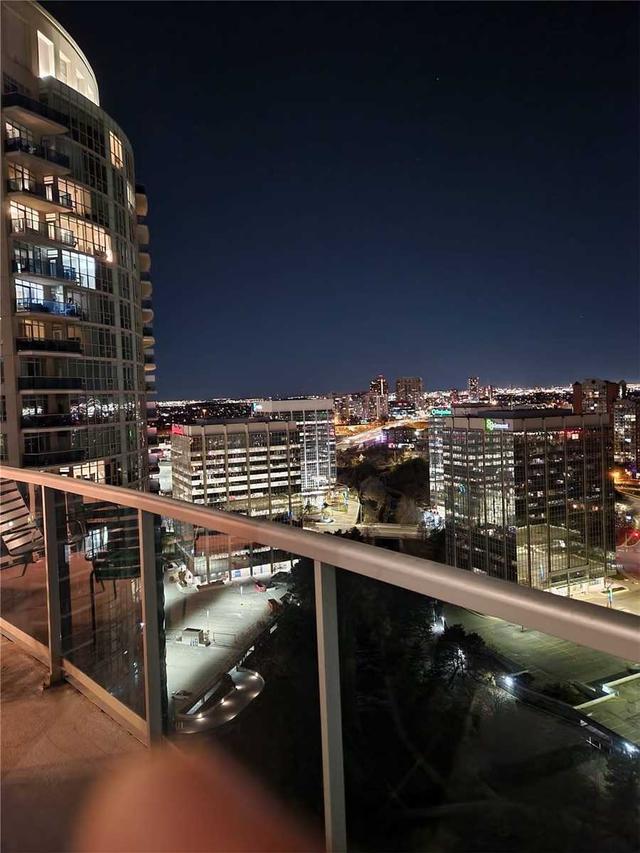 uph 07 - 90 Absolute Ave, Condo with 2 bedrooms, 2 bathrooms and 1 parking in Mississauga ON | Image 10