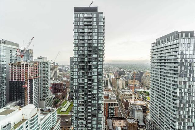 3402 - 21 Widmer St, Condo with 2 bedrooms, 3 bathrooms and 1 parking in Toronto ON | Image 18
