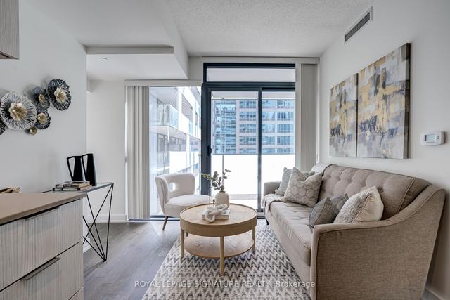 808 - 25 Richmond St E, Condo with 1 bedrooms, 2 bathrooms and 0 parking in Toronto ON | Image 30