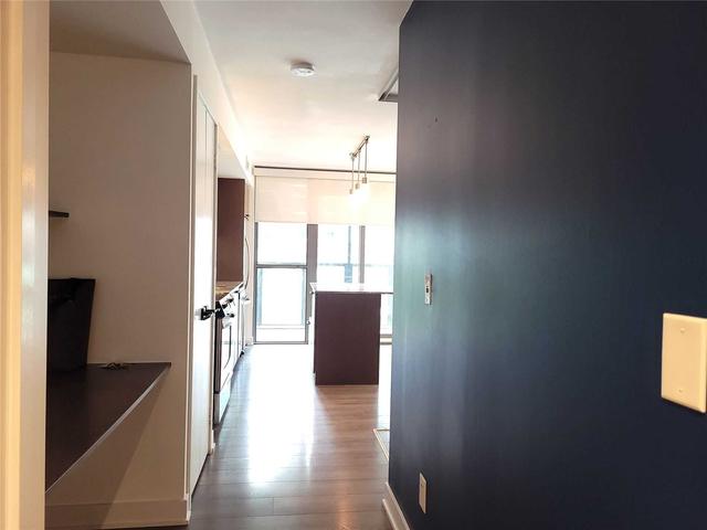 411 - 110 Charles St E, Condo with 1 bedrooms, 1 bathrooms and 0 parking in Toronto ON | Image 11