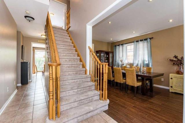 622 Marley Cres, House detached with 4 bedrooms, 3 bathrooms and 2 parking in Milton ON | Image 5