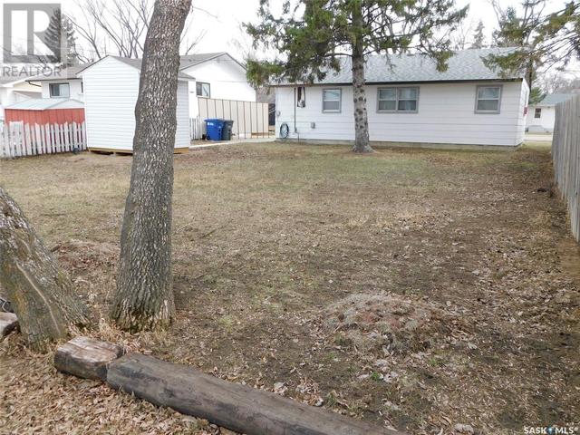 509 2nd Avenue E, House detached with 3 bedrooms, 1 bathrooms and null parking in Assiniboia SK | Image 14