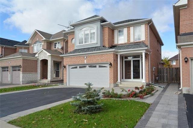 20 Fitzwilliam Ave, House detached with 3 bedrooms, 4 bathrooms and 4 parking in Richmond Hill ON | Image 2