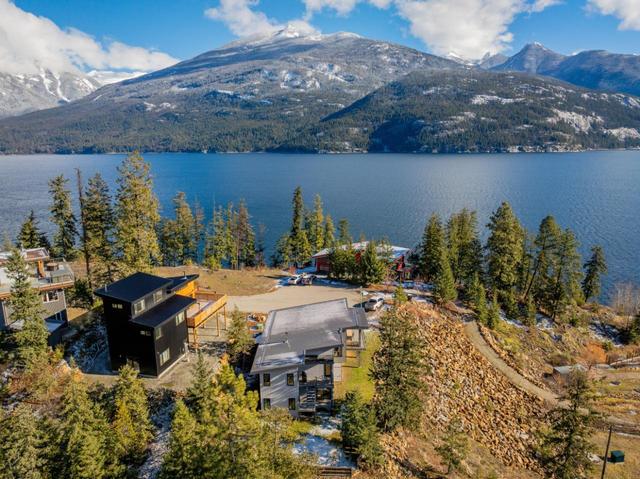 575 Larch Drive, House detached with 4 bedrooms, 3 bathrooms and 4 parking in Kaslo BC | Image 13