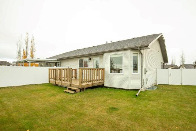 43 Victor Close, Home with 2 bedrooms, 3 bathrooms and 2 parking in Red Deer AB | Image 4