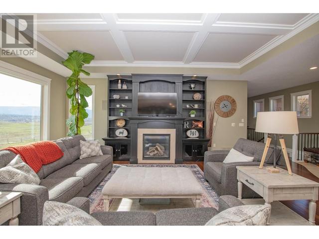 6325 Old Kamloops Road, House detached with 4 bedrooms, 4 bathrooms and 3 parking in North Okanagan B BC | Image 10