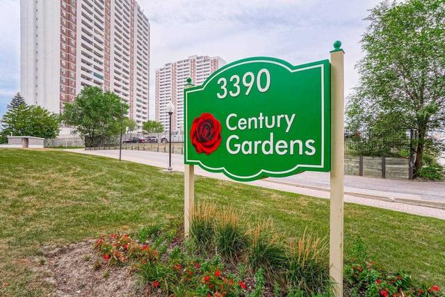 2106 - 3390 Weston Rd, Condo with 2 bedrooms, 1 bathrooms and 1 parking in Toronto ON | Image 12
