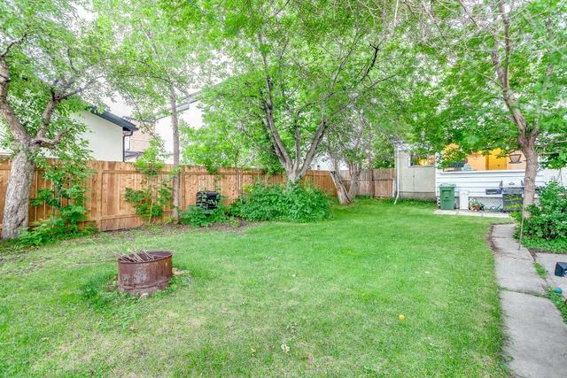 1026 Rundle Crescent Ne, House detached with 2 bedrooms, 1 bathrooms and 1 parking in Calgary AB | Image 17